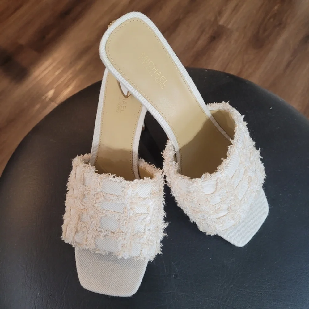 MICHAEL Mickael Kors Heeled Mule Sandal 7.5